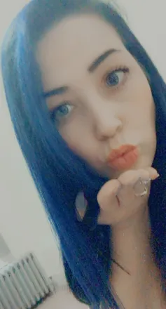 OnlyFans cuenta kylieweber header 2
