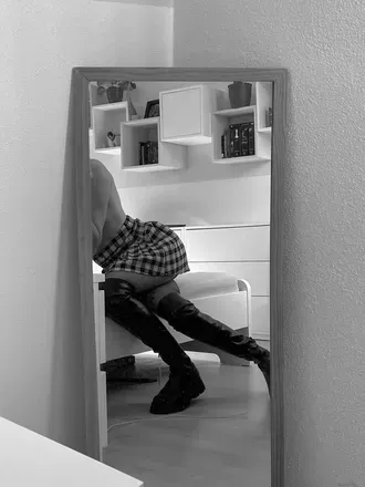 OnlyFans account  nadvecou avatar 1