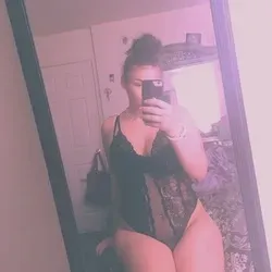 OnlyFans account  sunflowwerx avatar 1