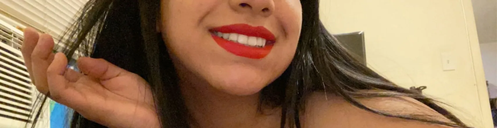 OnlyFans cuenta aylinnxx header 2
