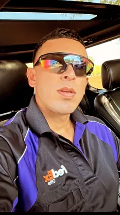 OnlyFans cuenta purpleshirtdude avatar 1