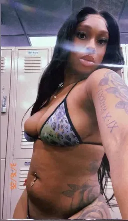OnlyFans cuenta londonamirrose avatar 1
