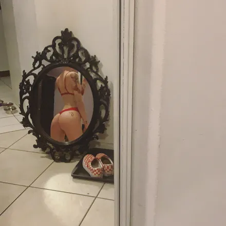OnlyFans cuenta shmallxs header 2
