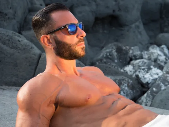 OnlyFans account  damitaliano header 2