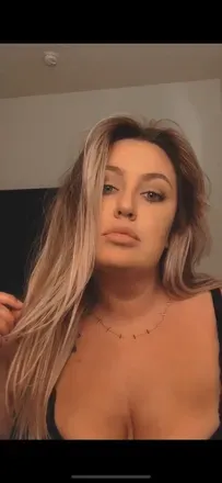 OnlyFans cuenta prettyandink avatar 1