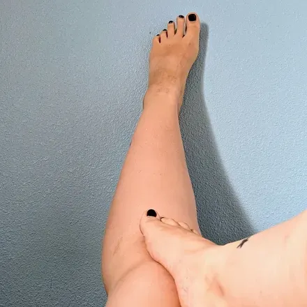 OnlyFans cuenta prettyfeettodiefor avatar 1