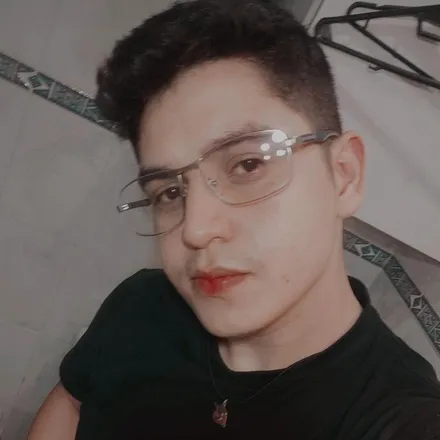 OnlyFans of pishyluis