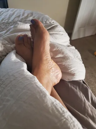 OnlyFans cuenta u220806525 header 2