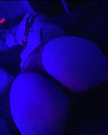 OnlyFans cuenta crownmequeenb avatar 1