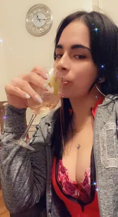 OnlyFans cuenta kary3017 avatar 1