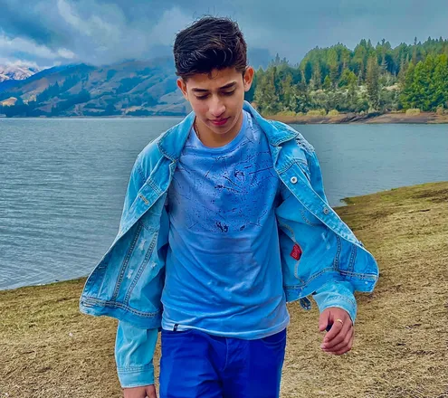 OnlyFans cuenta alejandro_317 header 2