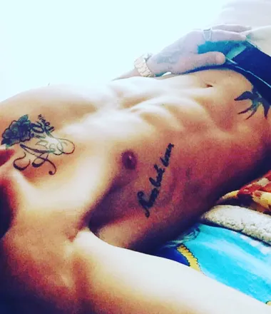 OnlyFans cuenta tony7naples header 2