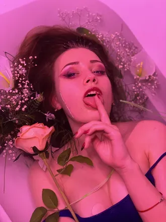 OnlyFans cuenta kira.4love avatar 1