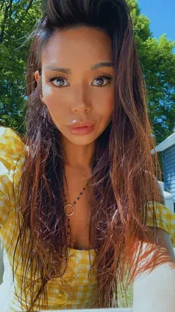 OnlyFans account  ukchloe avatar 1