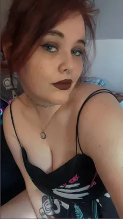 OnlyFans cuenta little_red_psycho avatar 1