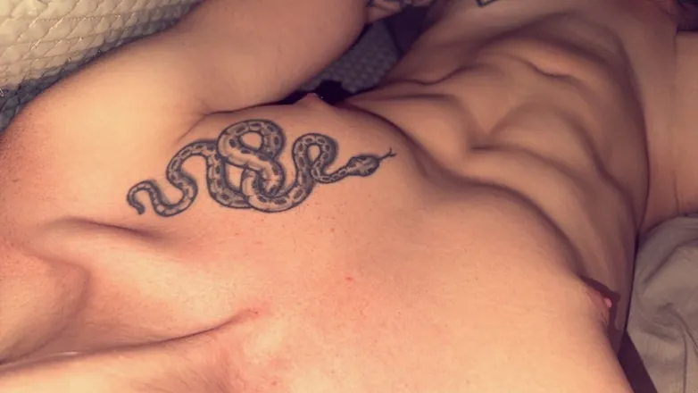 OnlyFans cuenta tattooedtop header 2