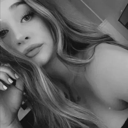 OnlyFans cuenta lauramae13 avatar 1