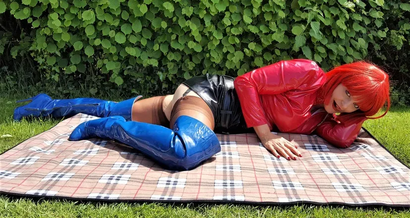 OnlyFans account  fetishbootsxxx header 2