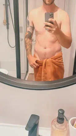OnlyFans account  greekaaron avatar 1
