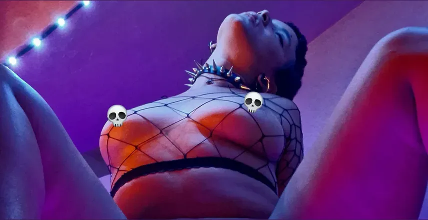 OnlyFans cuenta diabla.santa header 2