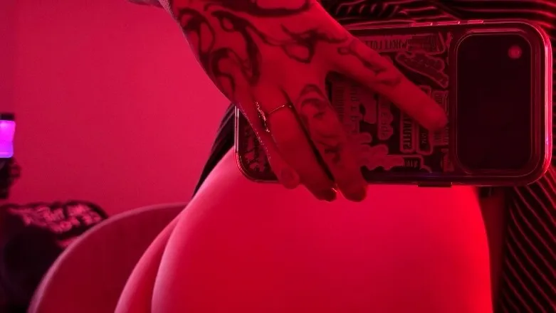OnlyFans cuenta sakaesucc header 2