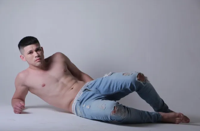 OnlyFans cuenta carlitossbernal header 2