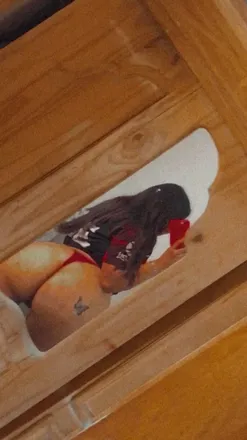 OnlyFans cuenta ladyjuju19 header 2
