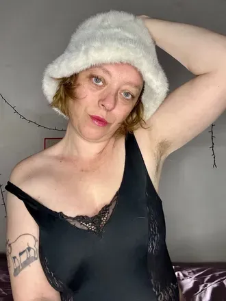 OnlyFans cuenta lanahairykinky avatar 1