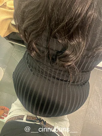 OnlyFans cuenta pressurecinnabunns header 2