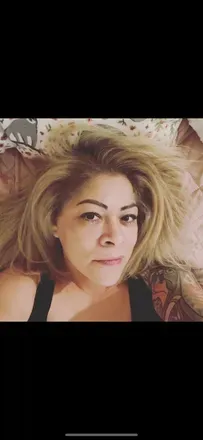 OnlyFans account  meli_damn_kc avatar 1