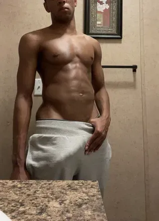 OnlyFans account  level7 avatar 1