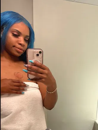 OnlyFans account  playpie header 1