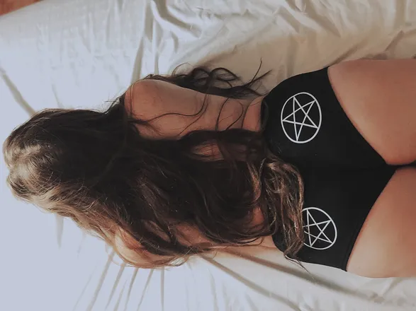 OnlyFans cuenta thespookiestginger header 2