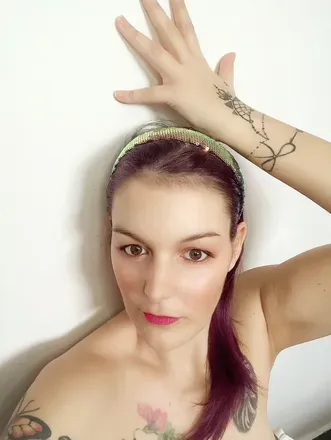 OnlyFans cuenta rainbowvioletpaid avatar 1