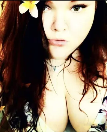 OnlyFans cuenta tattooedplussizedbabe avatar 1