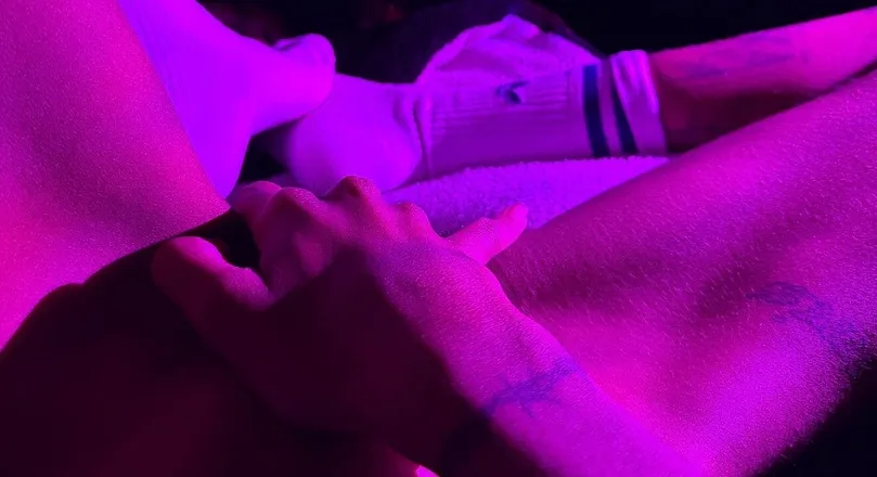 OnlyFans cuenta amoureuserotique header 2