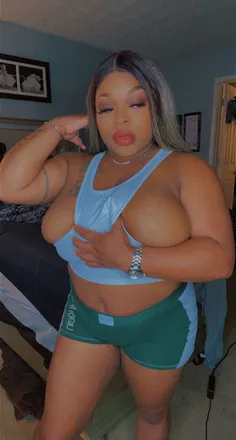 OnlyFans account  thegirliebre header 2
