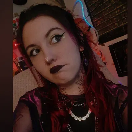 OnlyFans cuenta redheadbratz avatar 1