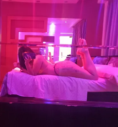 OnlyFans cuenta u179510765 header 2