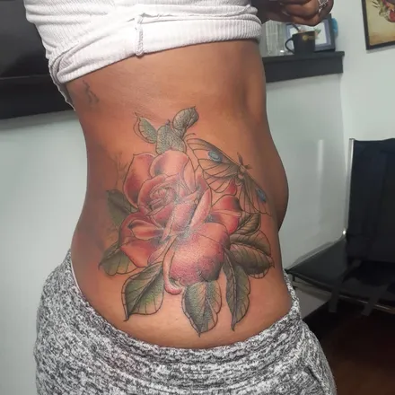 OnlyFans account  queen.tee.21 header 2