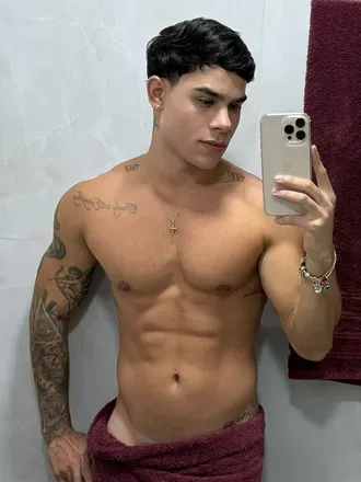 OnlyFans cuenta robert_santanaa avatar 1