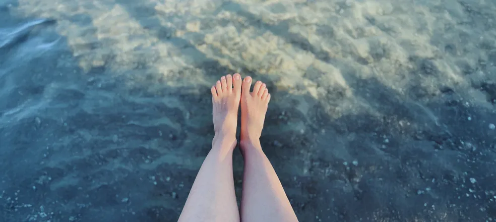 OnlyFans account  misswebbedtoe header 2
