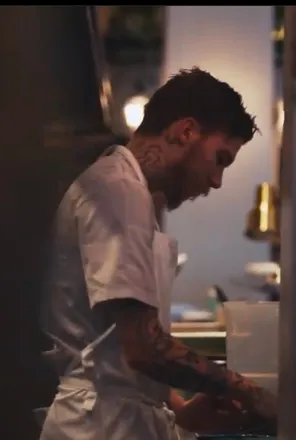 OnlyFans cuenta tattooednakedchef header 2