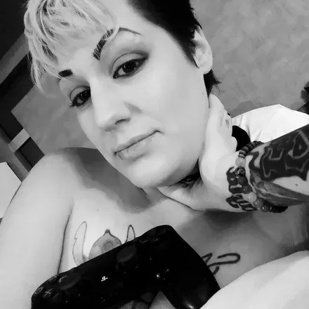 OnlyFans account  spookybabe13 avatar 1