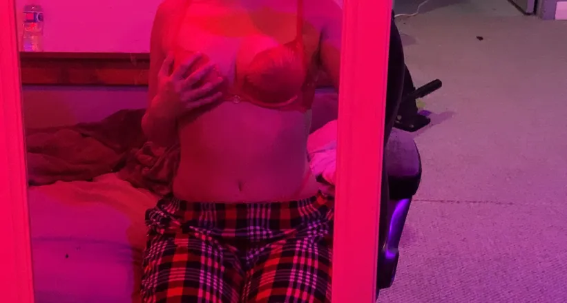 OnlyFans cuenta riley1068 header 2