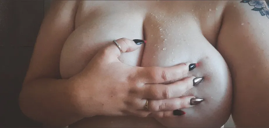 OnlyFans cuenta kitten_k header 2