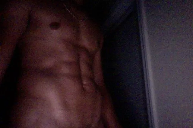 OnlyFans cuenta youmightknowus header 2