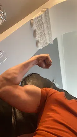 OnlyFans cuenta mikey1357 avatar 1