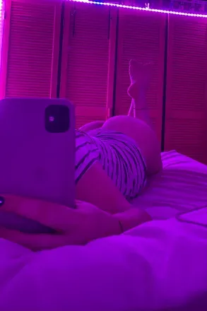 OnlyFans cuenta peachybuns96 avatar 1
