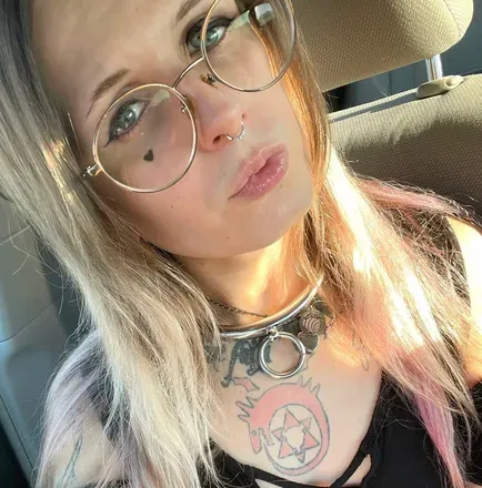 OnlyFans account  fracturesystem avatar 1